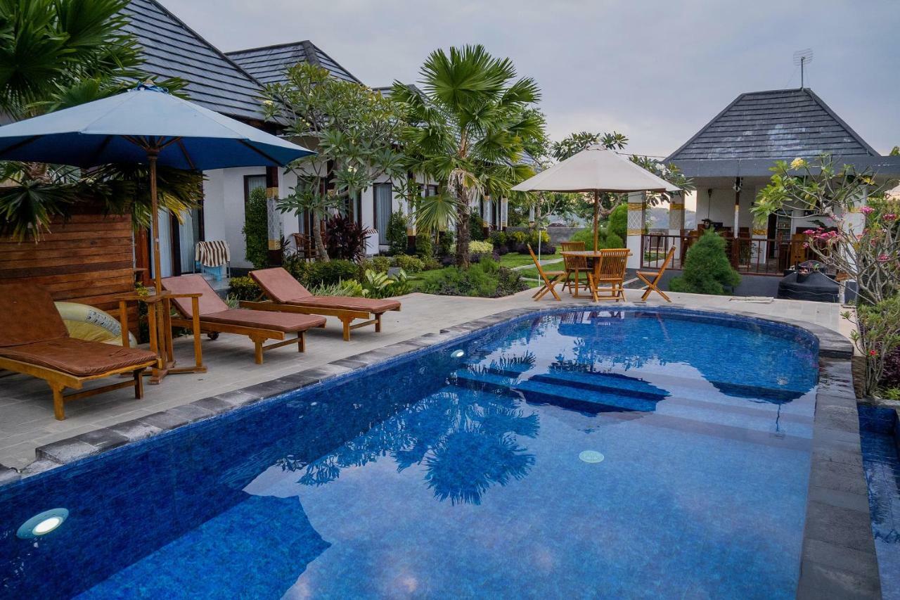 Wk Gamat Garden Hotel Toyapakeh Exterior photo
